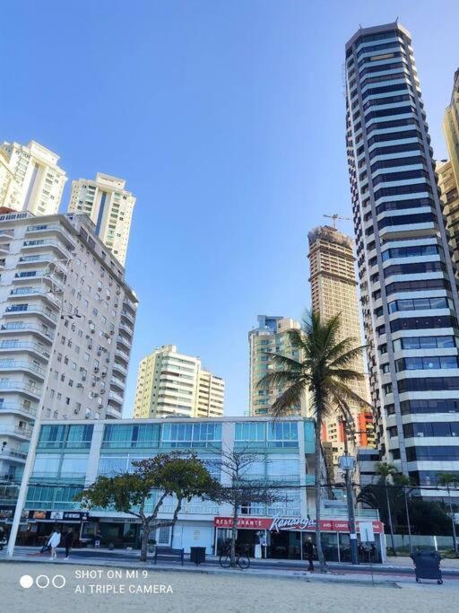 Balneario Camboriu 4 Quartos Avenida Atlantica Buitenkant foto